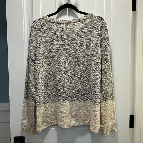Vince. Marled‎ Black with Band of Cream at Bottom of Sweater. Size Medium. - Picture 3 of 7